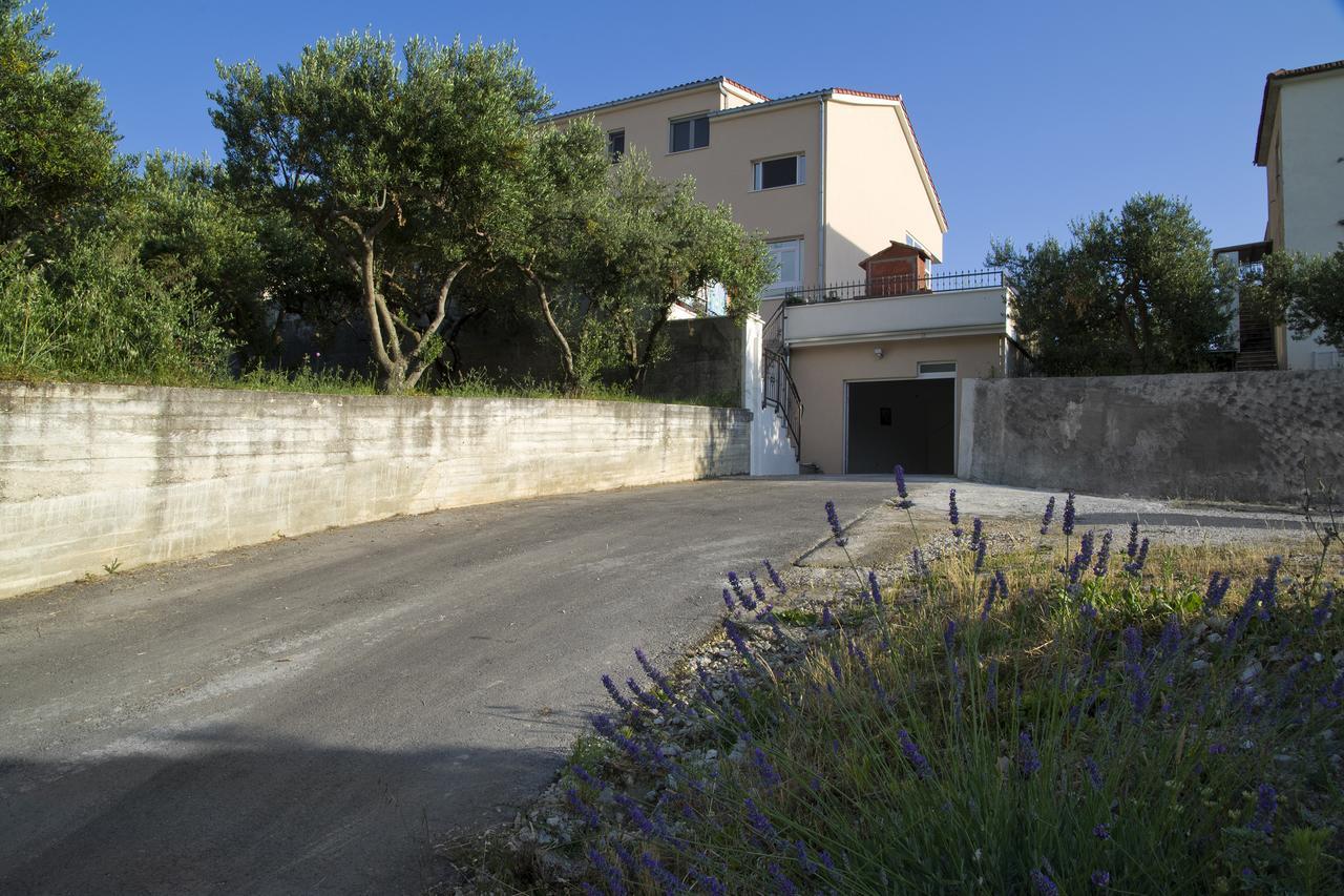 Apartments Marjan Podstrana Exterior foto